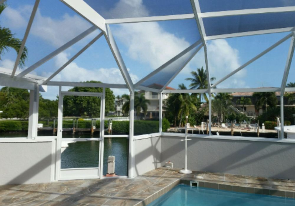 Swimming Pools Covered With Aluminium Roof