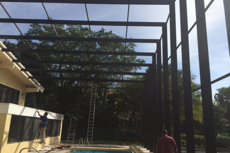 Screen & Enclosures (17)